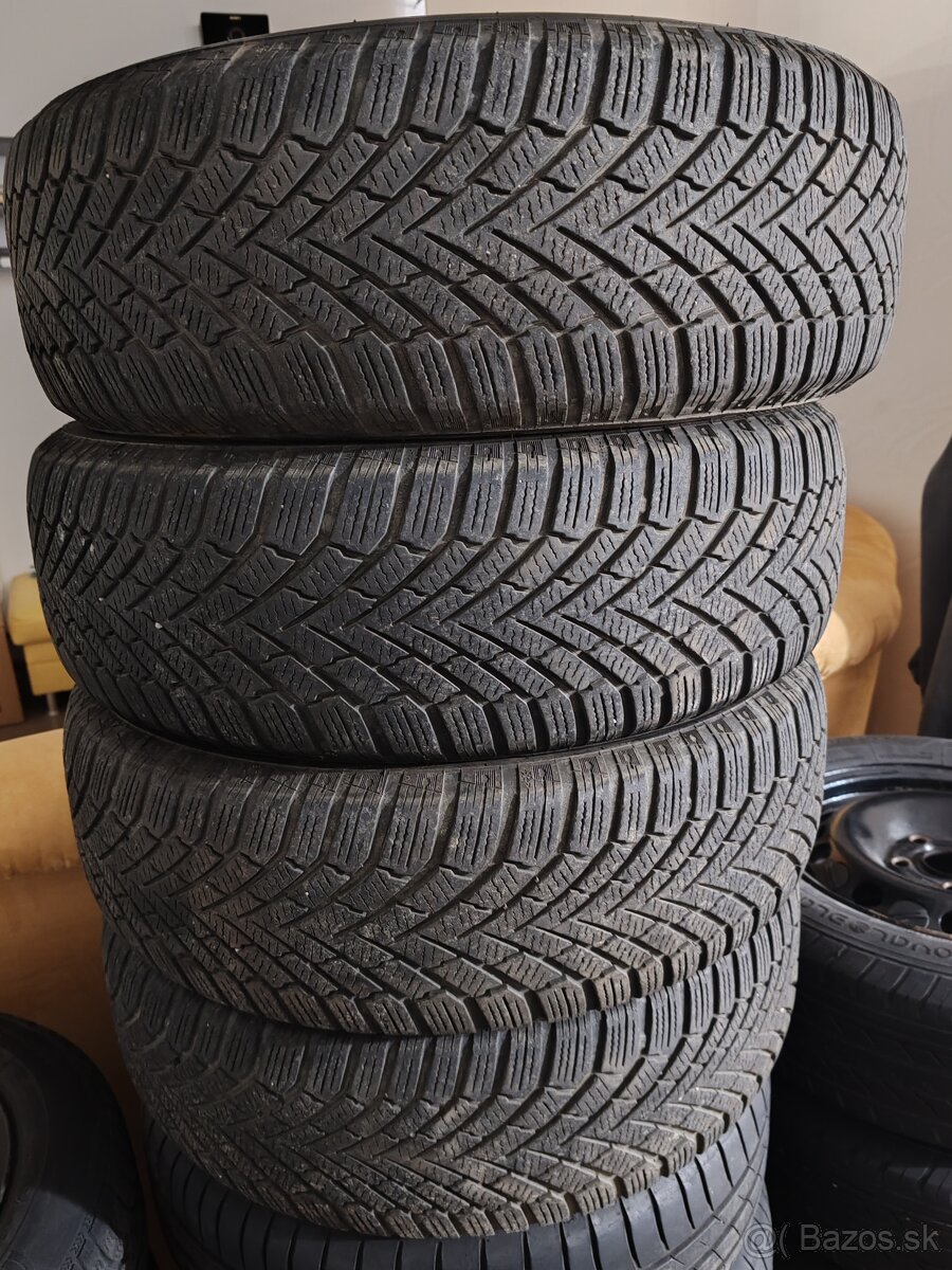 Predam zimne pneu Continental wintercontact 195/65 R15