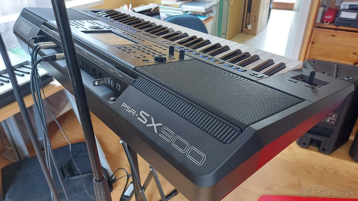 Yamaha PSR-SX900