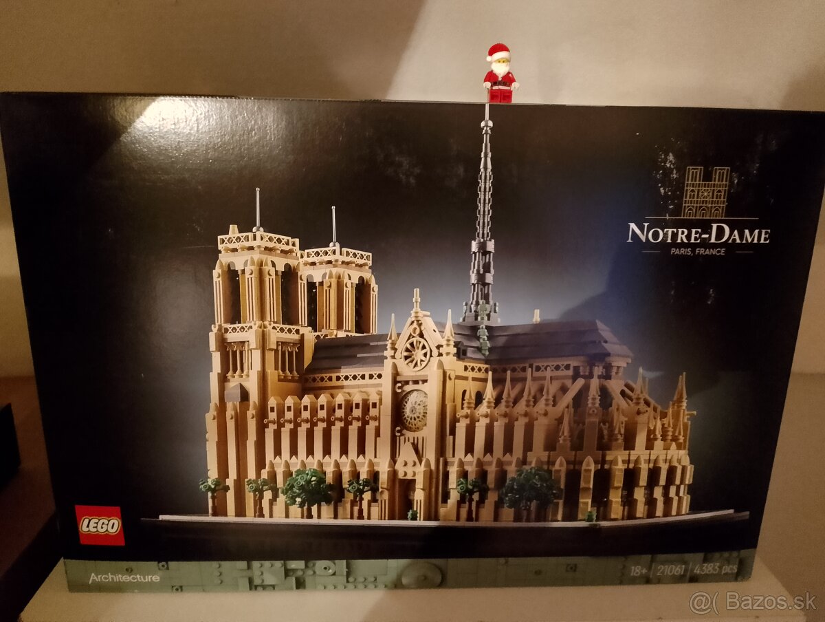 LEGO® Architecture 21061 Notre Dame v Paříži