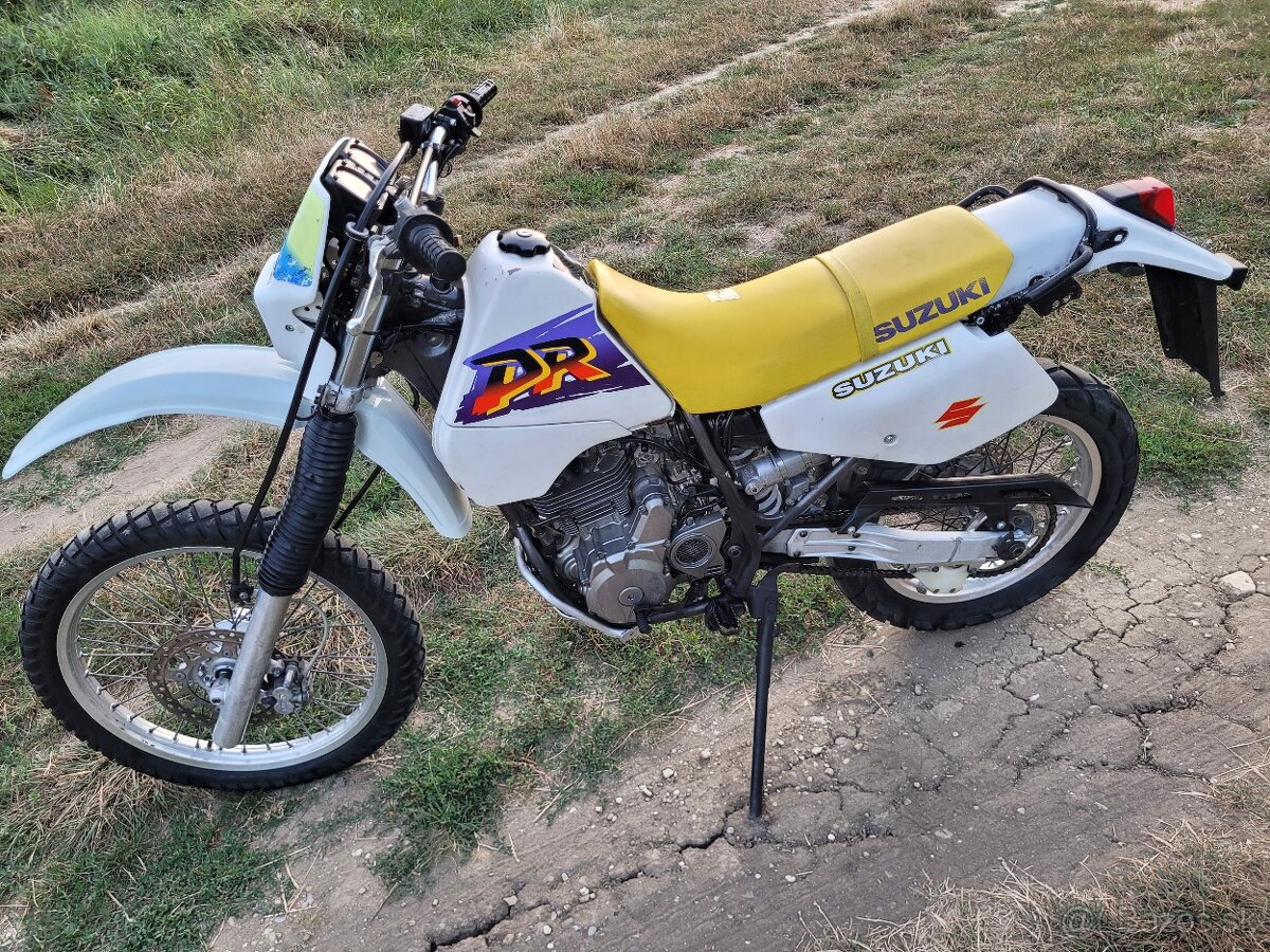 Suzuki DR 350 SE elektrický štartér