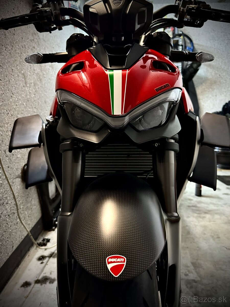 Ducati Streetfigter V2