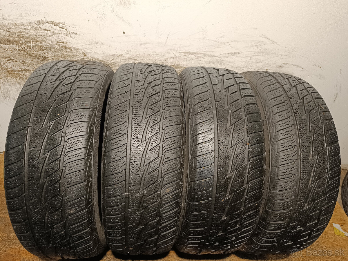 205/60 R16 Zimné pneumatiky Sibir Snow 4 kusy