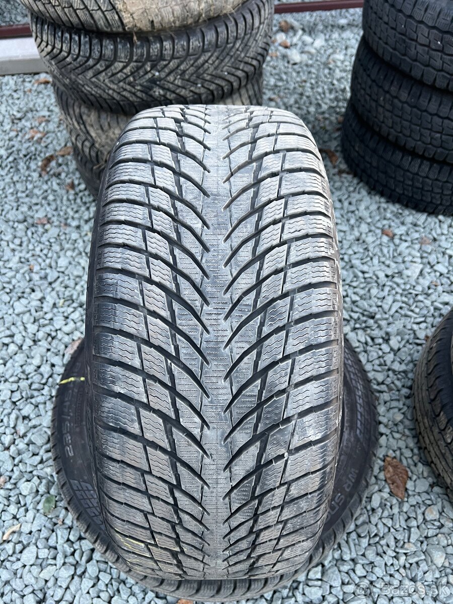 235/45R18 zimne