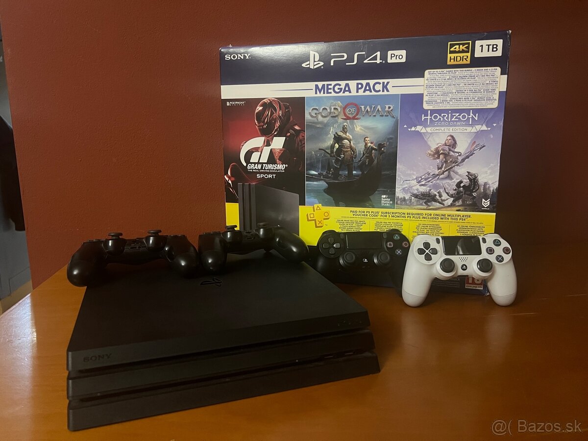 Predam Playstation 4 Pro 1TB + 4 x Controller