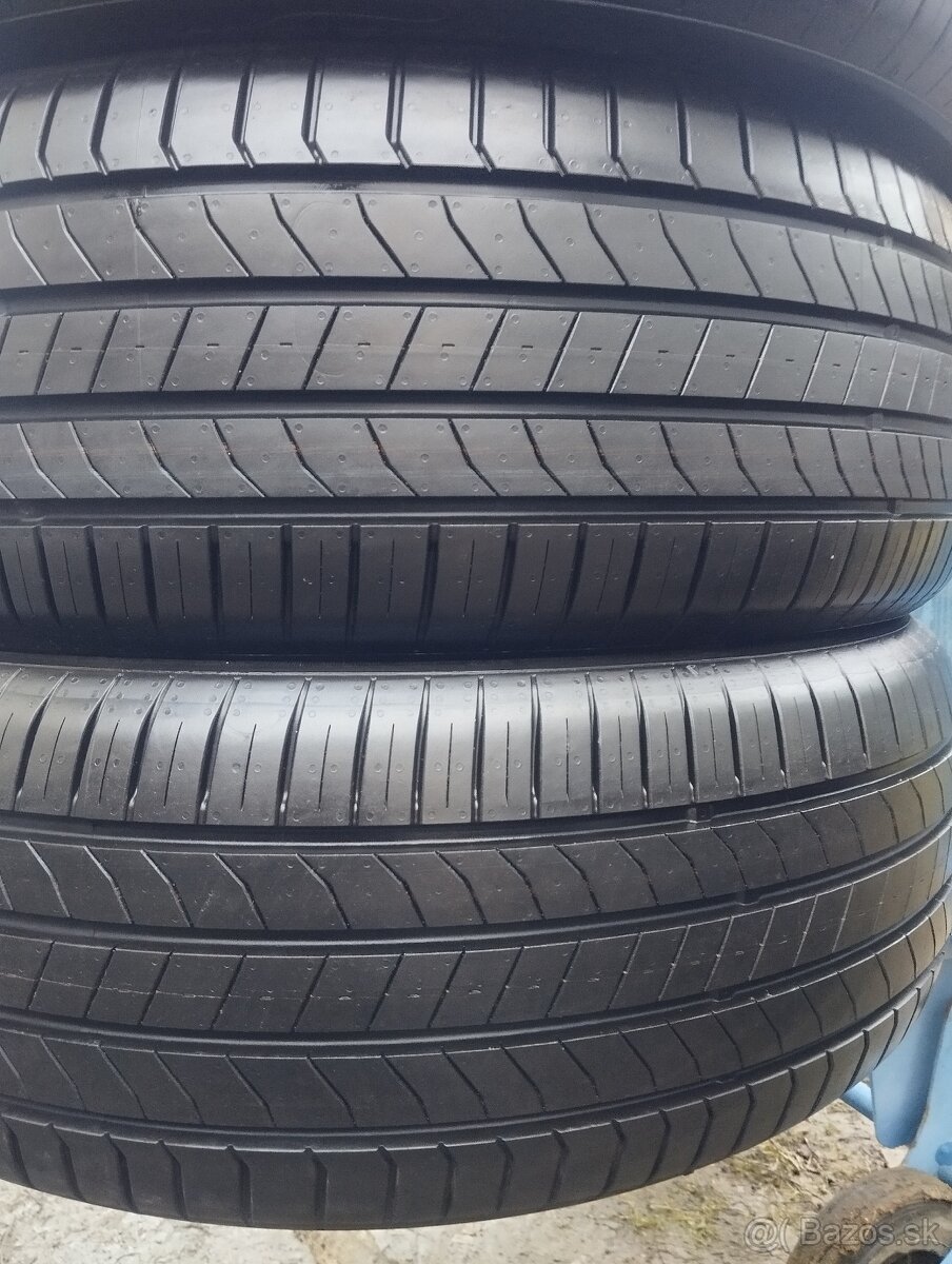 215/55 R18 letné pneu.. VW, Mazda, Opel, Nissan