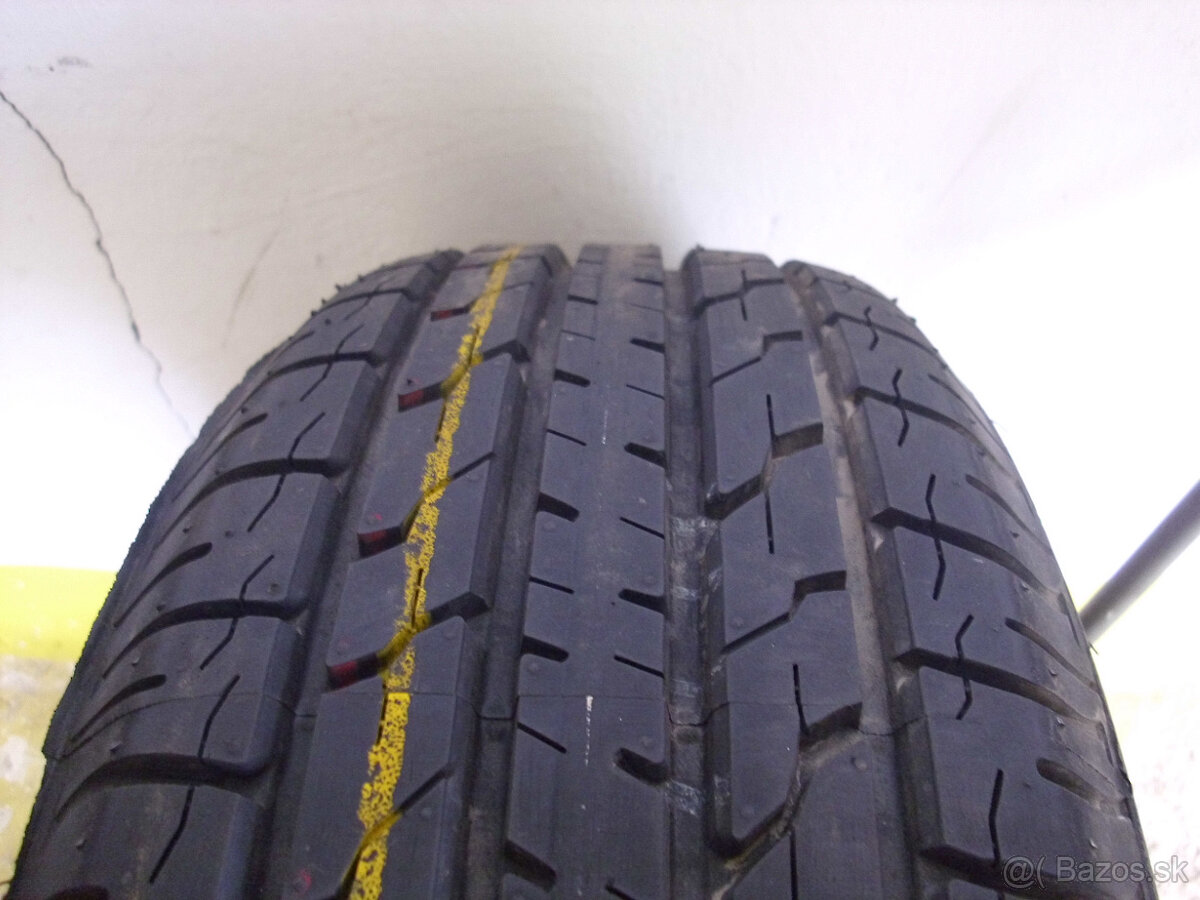 pr.pneu.195/65 R15,letna,len 1ks,