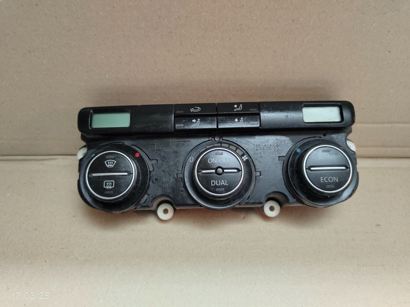 ovladac kurenia VW GOLF V 5 74641470 20€