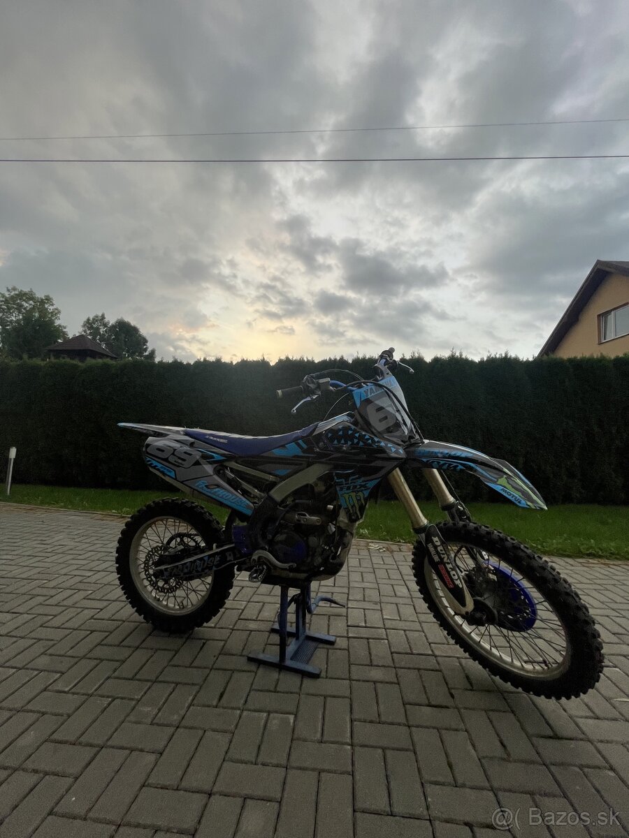 Yamaha yzf 250 2015