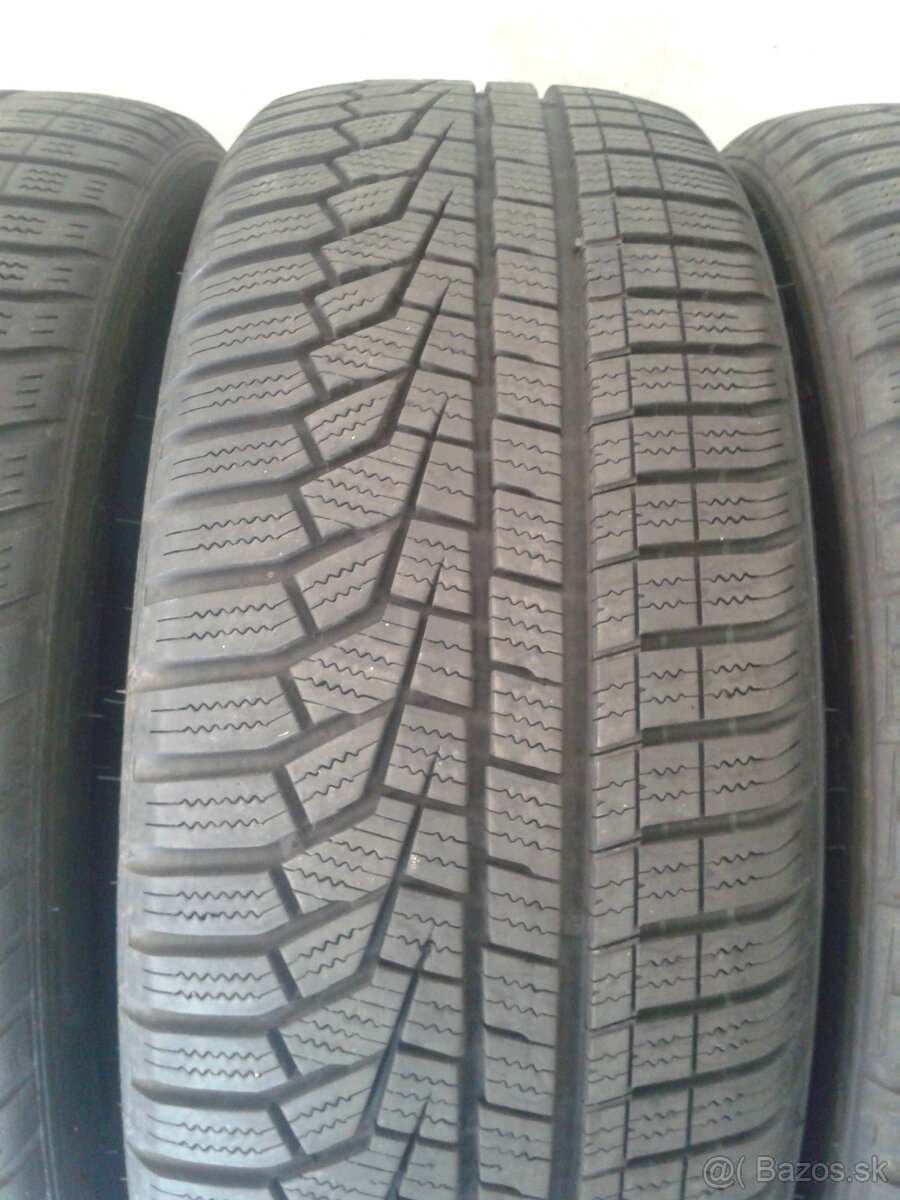 4ks zimne 205/55 R17 91H HANKOOK WINTER I CEPT EVO 2