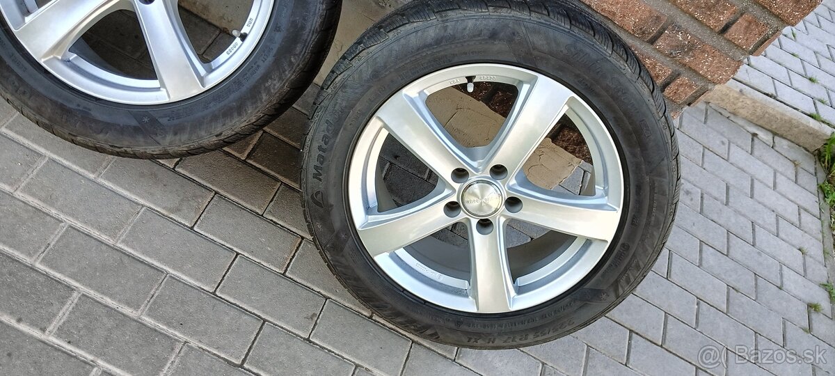 225/55R17 komplett sada