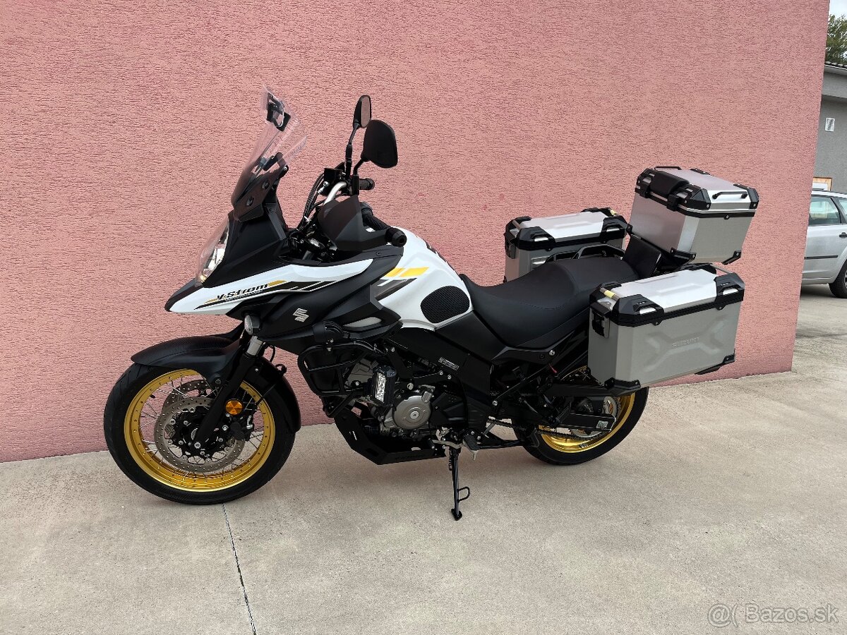 Suzuki DL 650 V-Strom  rok 8/2021, 21555km 1 rok záruka