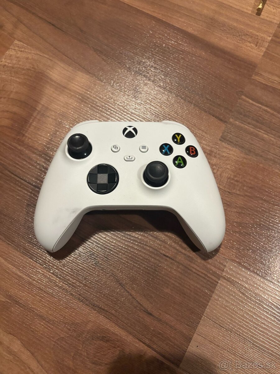 Bezdrôtový ovládač pre Xbox One S/X