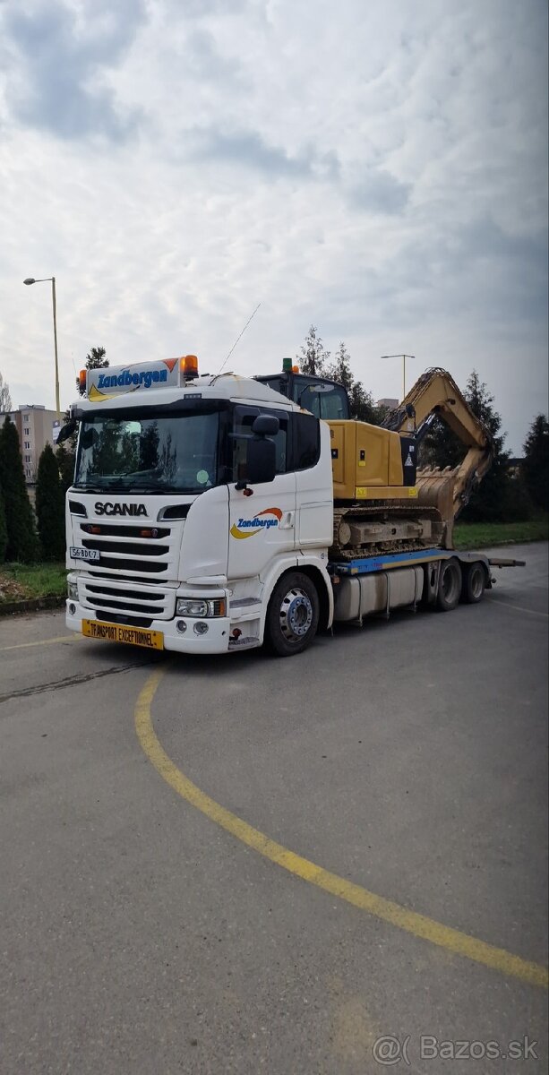 Scania R490