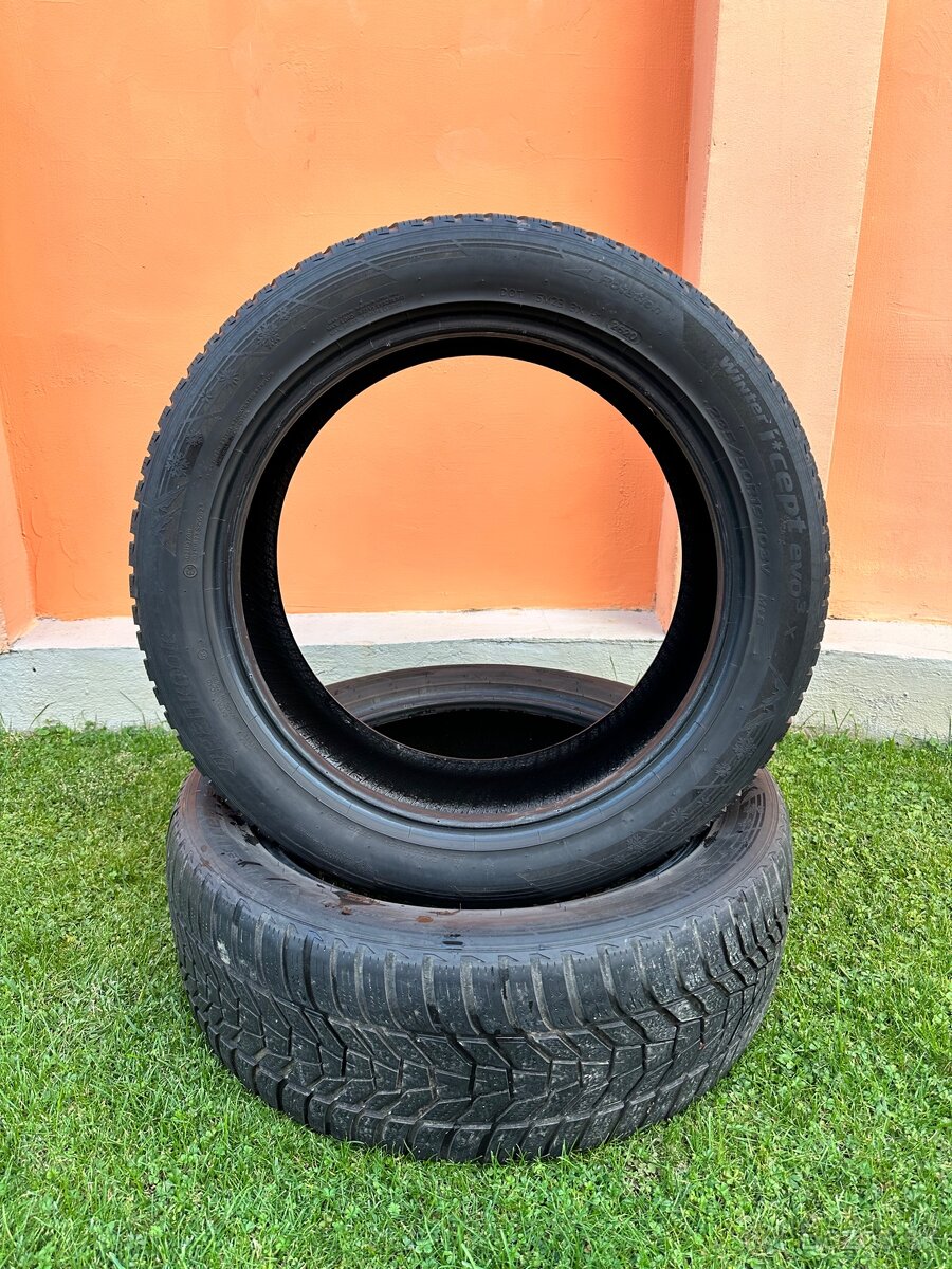 Zimne pneu 235/50 R19