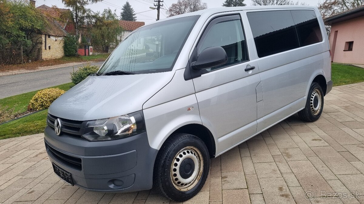 Vw t5 Transporter 2.0 Tdi,103 kw,9míst,Webasto,215.000 km