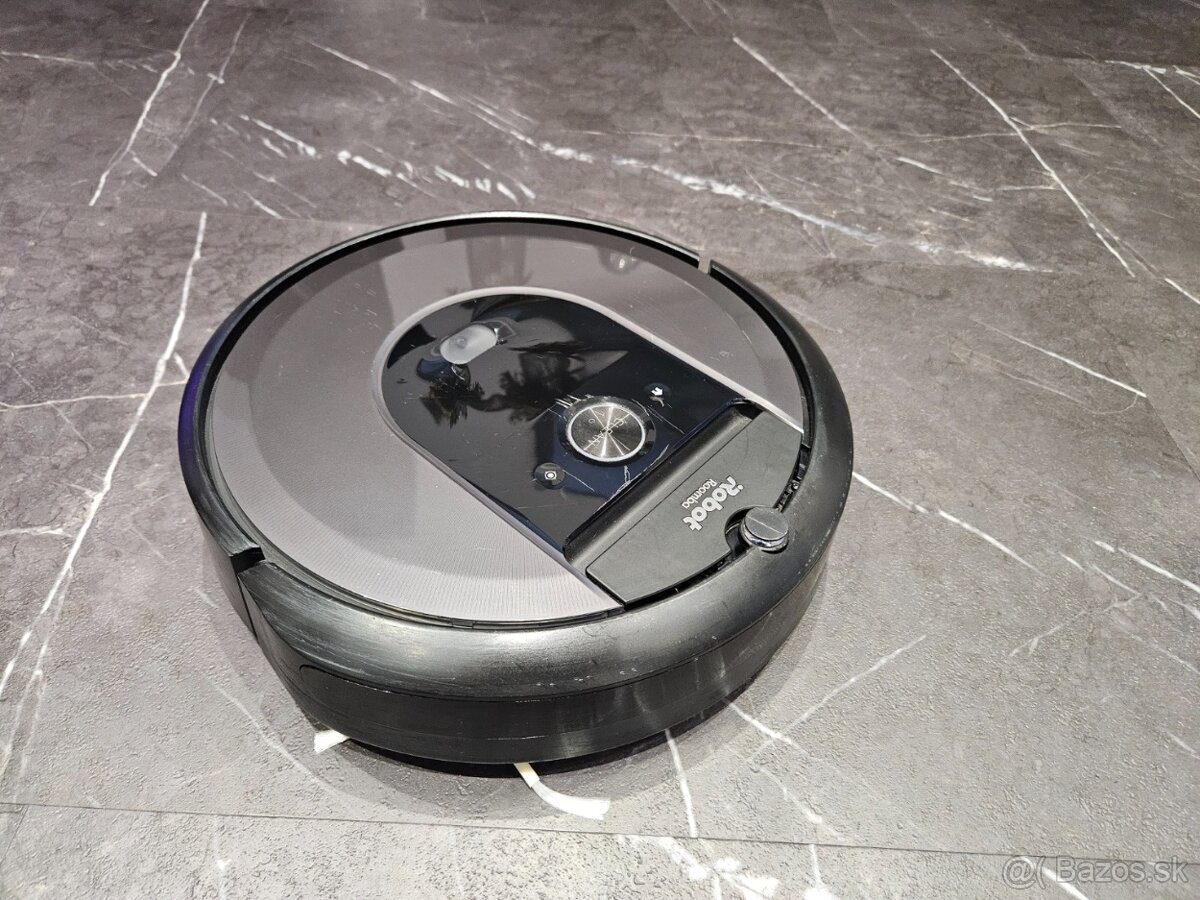 Predám robotický vysávač iRobot Roomba i7+