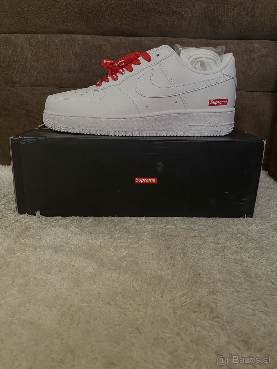 Nike Air Force 1 - Supreme White