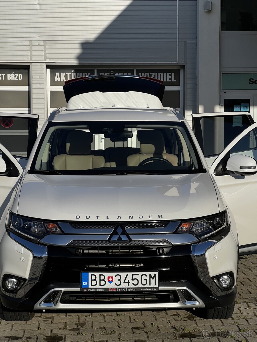 Mitsubishi Outlander 2.0 MIVEC Instyle+ 4WD CVT