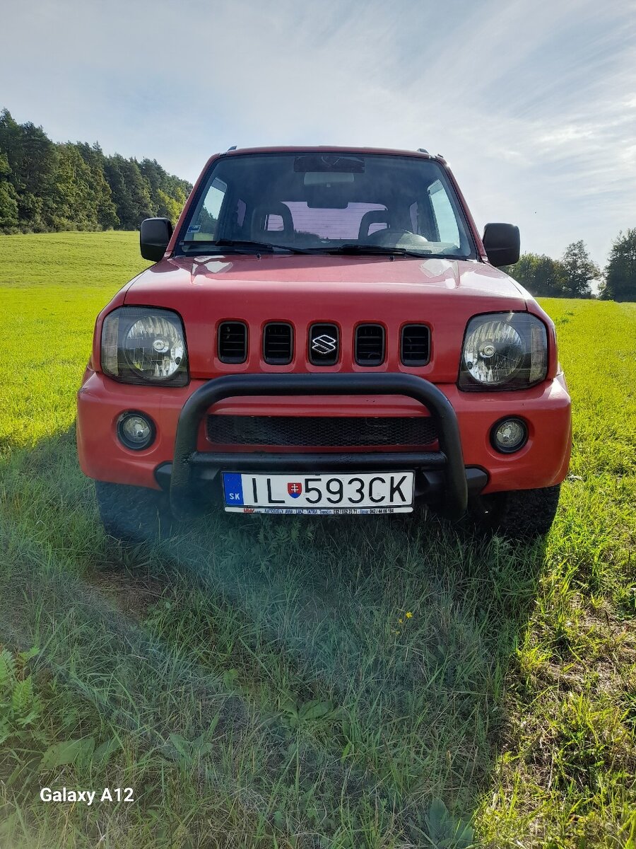 SUZUKI JIMNY 1.3 benzín, 4x4, 60kw, r.v.02, klima