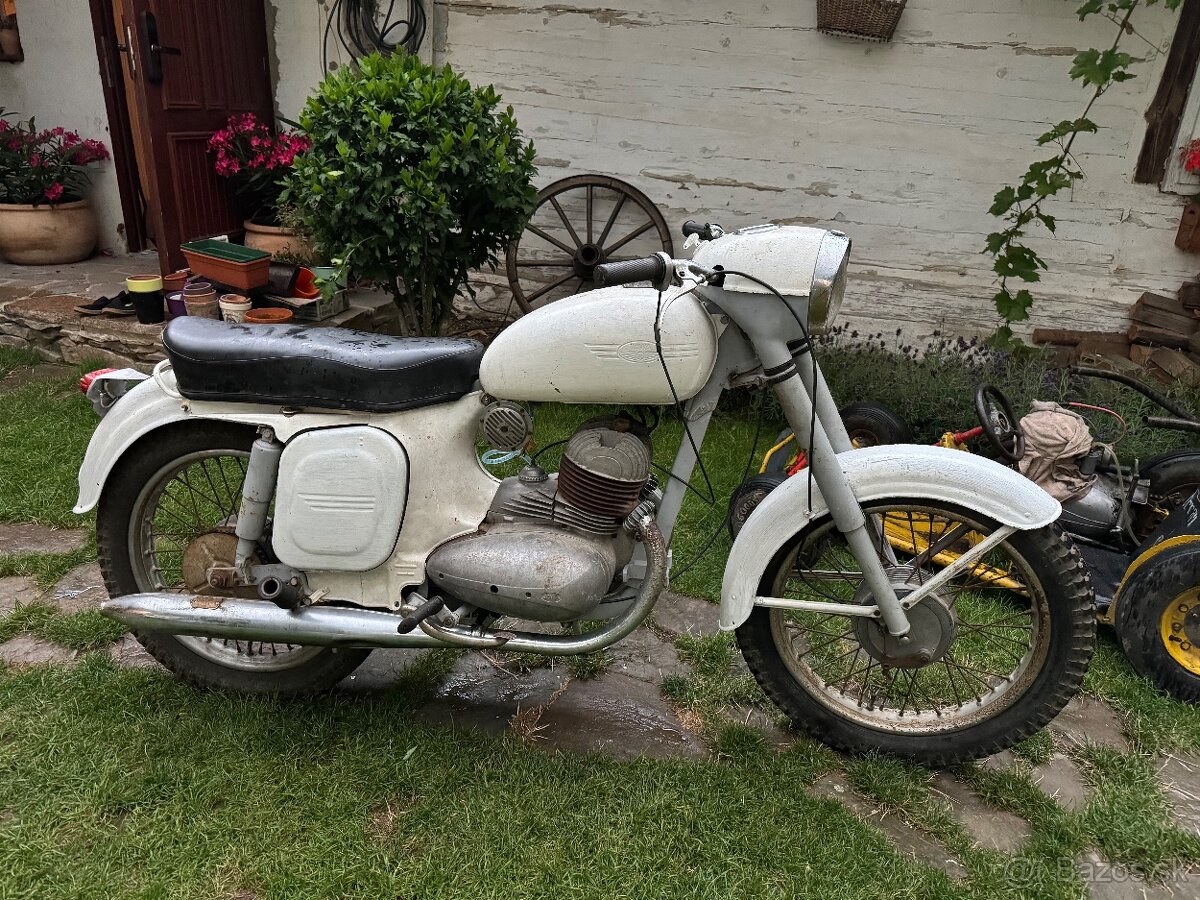 Prodam jawa 350 sport s eu papiry