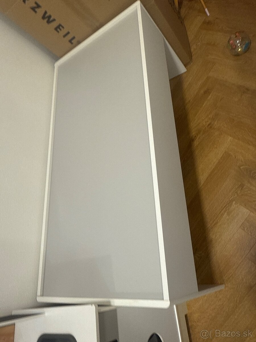 IKEA DUNDRA Stolík s úložným priestorom