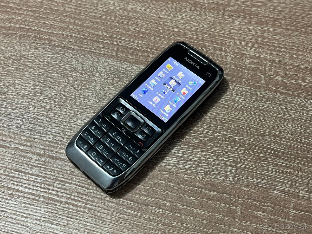 Nokia E51