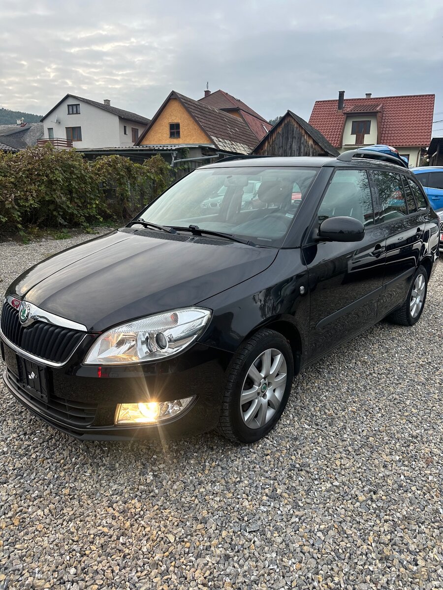 Škoda Fabia 2 Combi Facelift 1.2 TSI 77kw Ambiente,Klíma,