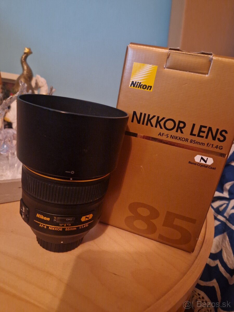 Nikon nikkor objektív