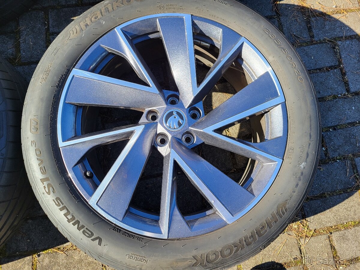 20" Letní Škoda VEGA Original Enyaq Elroq iV60 235/50/20 7m