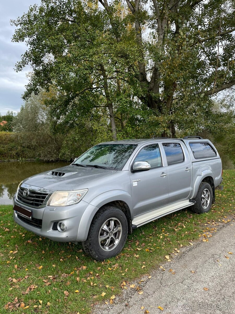 Toyota hilux 3.0D 2015