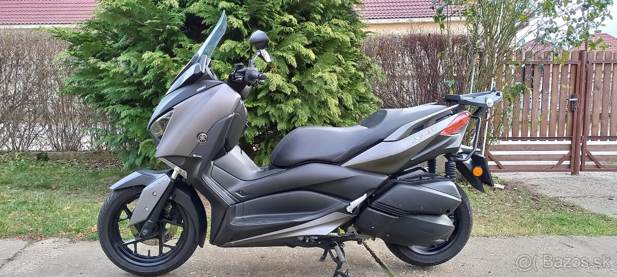 Yamaha Xmax 300 Blue Core 2017