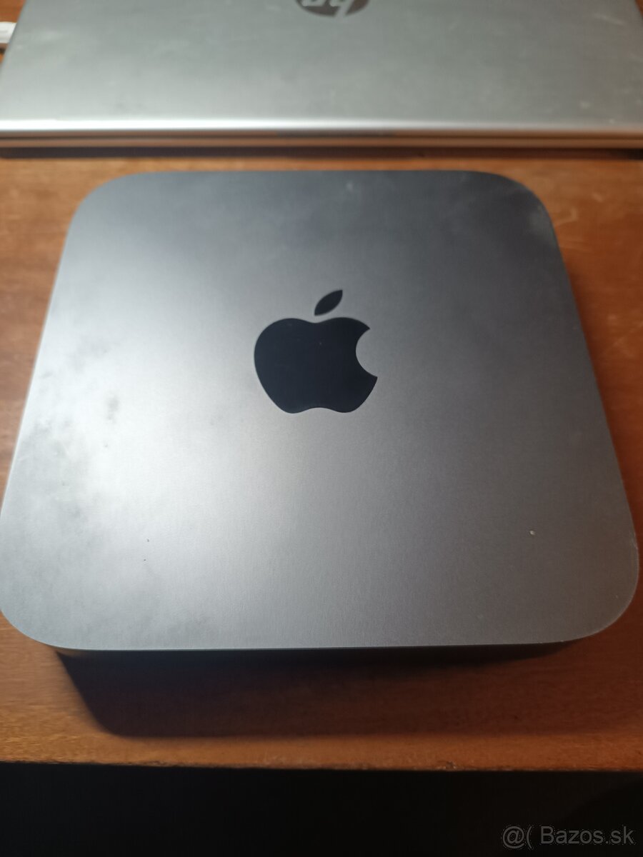 mac mini 2018, 3,6 GHz, 4-jadra intel i3, RAM 32 GB