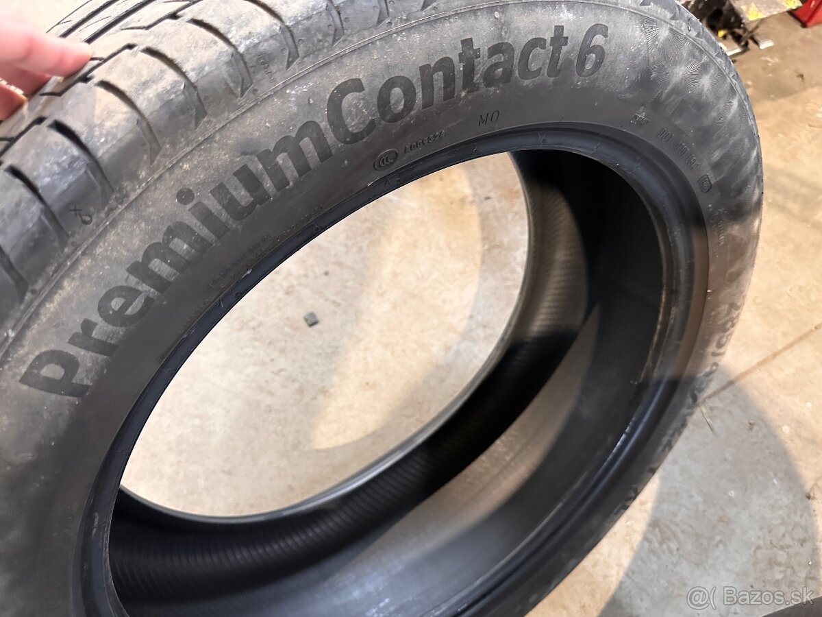 285/45 R22 Y XL Continental