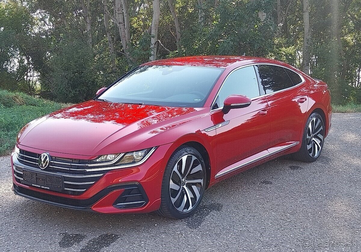 Volkswagen Arteon R_LINE 1.4TSI E-HYBRID Virtual 2021