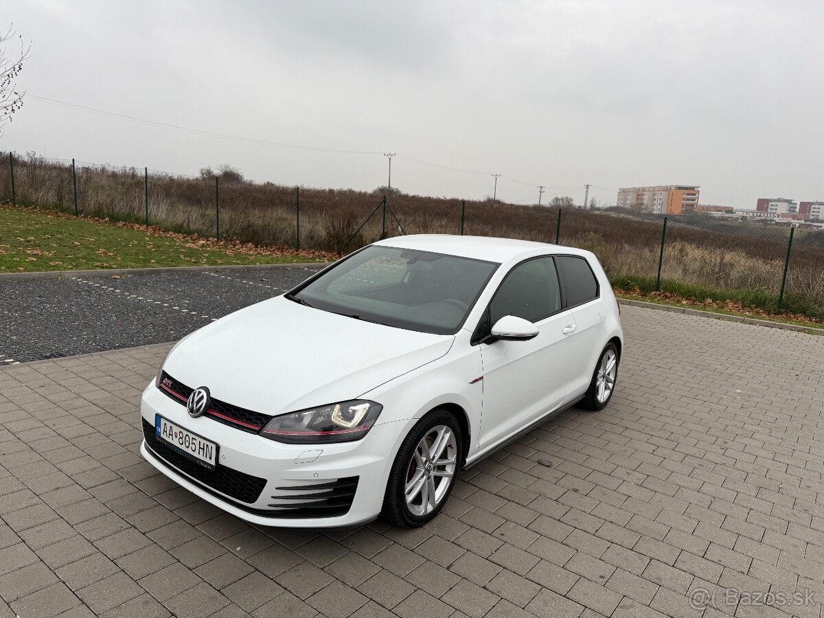 Volkswagen Golf 2.0 TSI BMT GTI DSG