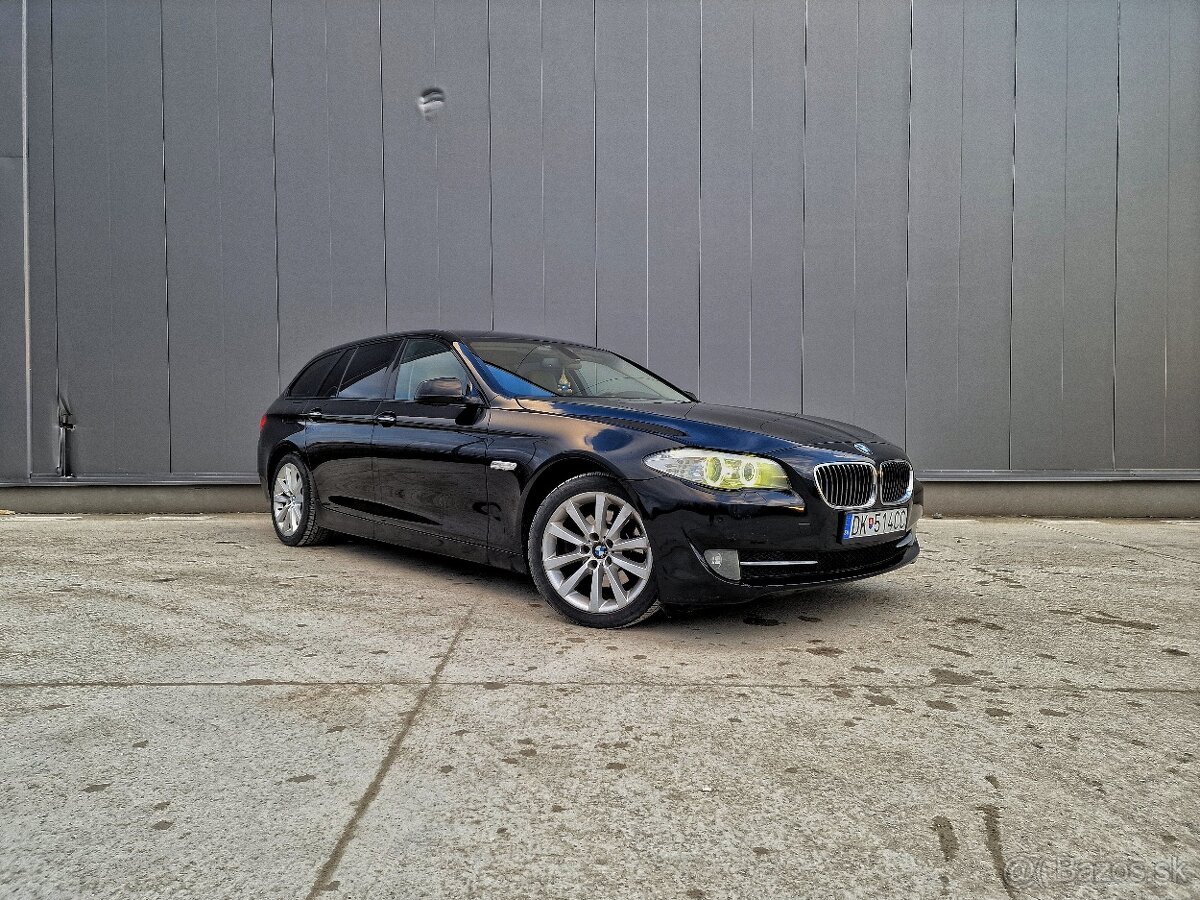 BMW Rad 5 Touring / F11 / 520d / 2011