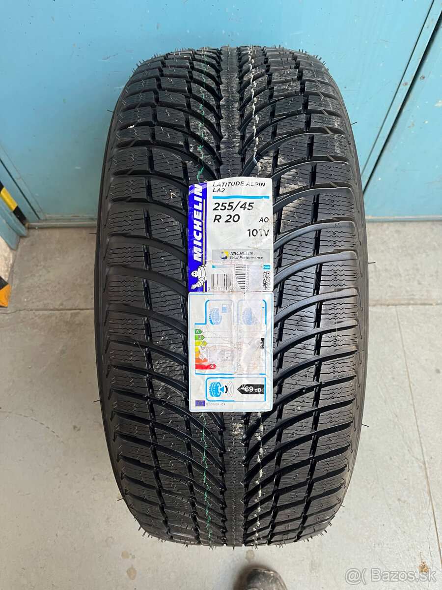 Zimné pneumatiky 255/45 R20 101V