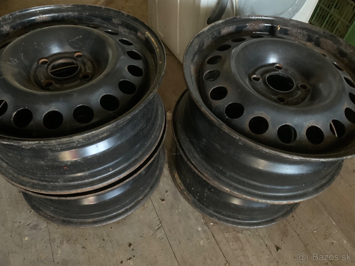 disky 4 x 100 r 15 et 49 opel corsa