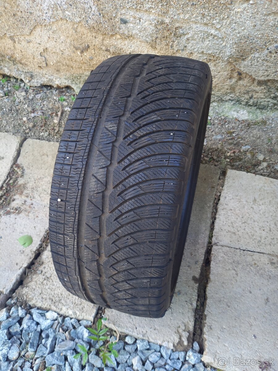 245/40r19 98V   Michelin a 245/40r20 99V XL Continental