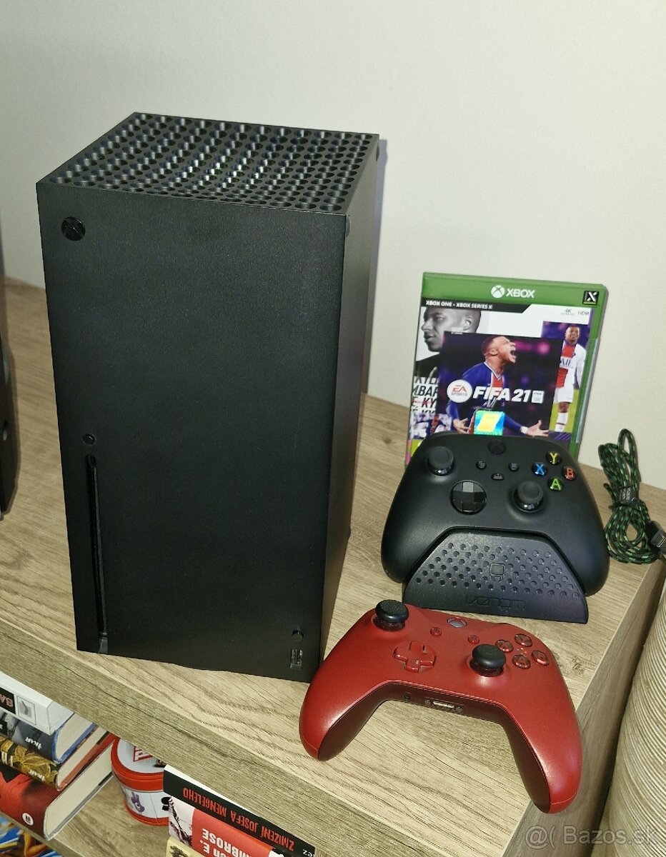 Xbox Series X Fifa 2x ovladac + Venom