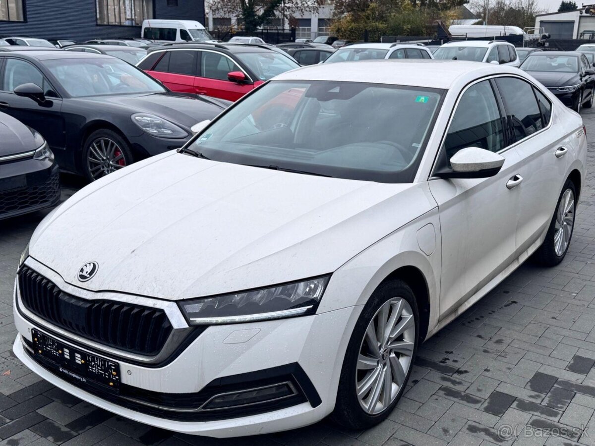 SKODA OCTAVIA 1.4 tsi plug-in hybrid AUTOMAT