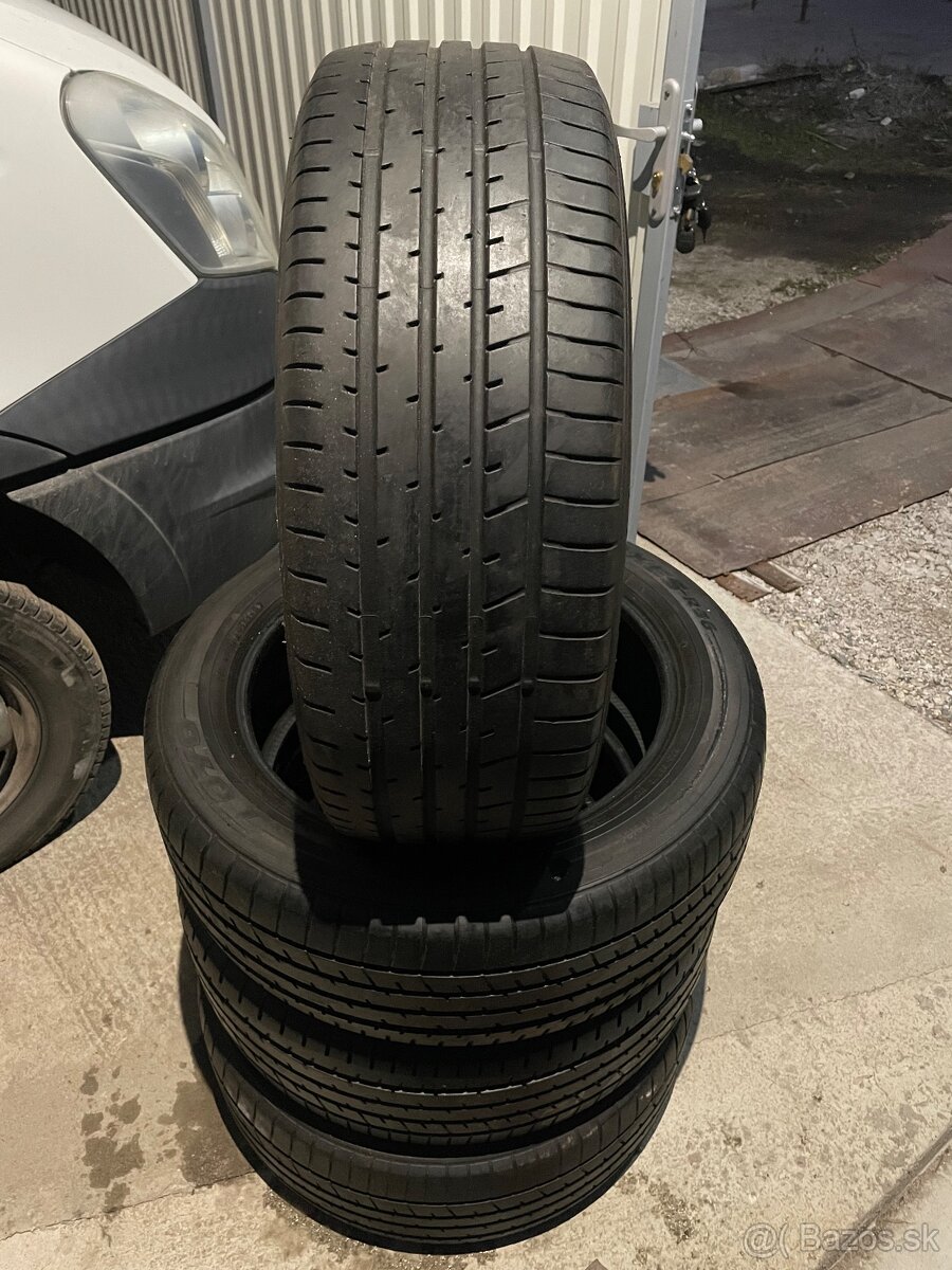 Toyo 225/55 R19