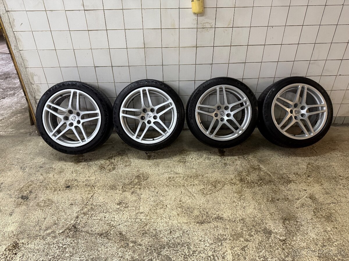 5x112mm R18 Porsche 225/45R18 Continental