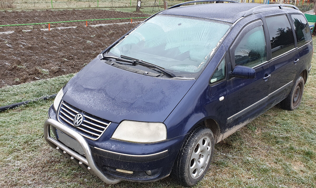 Ponúkam diely na VW Sharan, motor 1,9tdi 85kw, rv.2002, kod