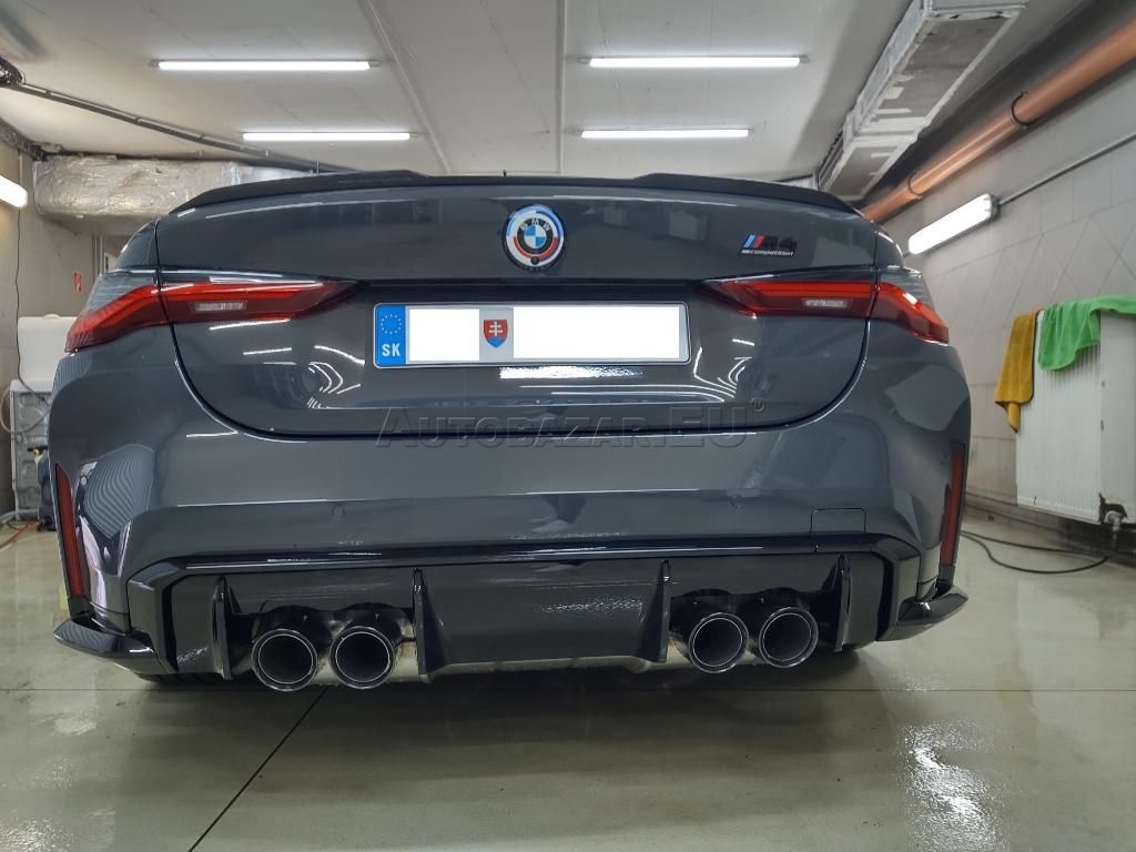 BMW M4 Competition X drive 4x4  12/2022  1 majitel