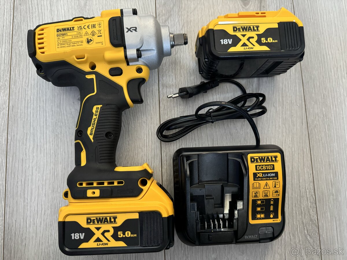 Predám akú Dewalt dcf 891