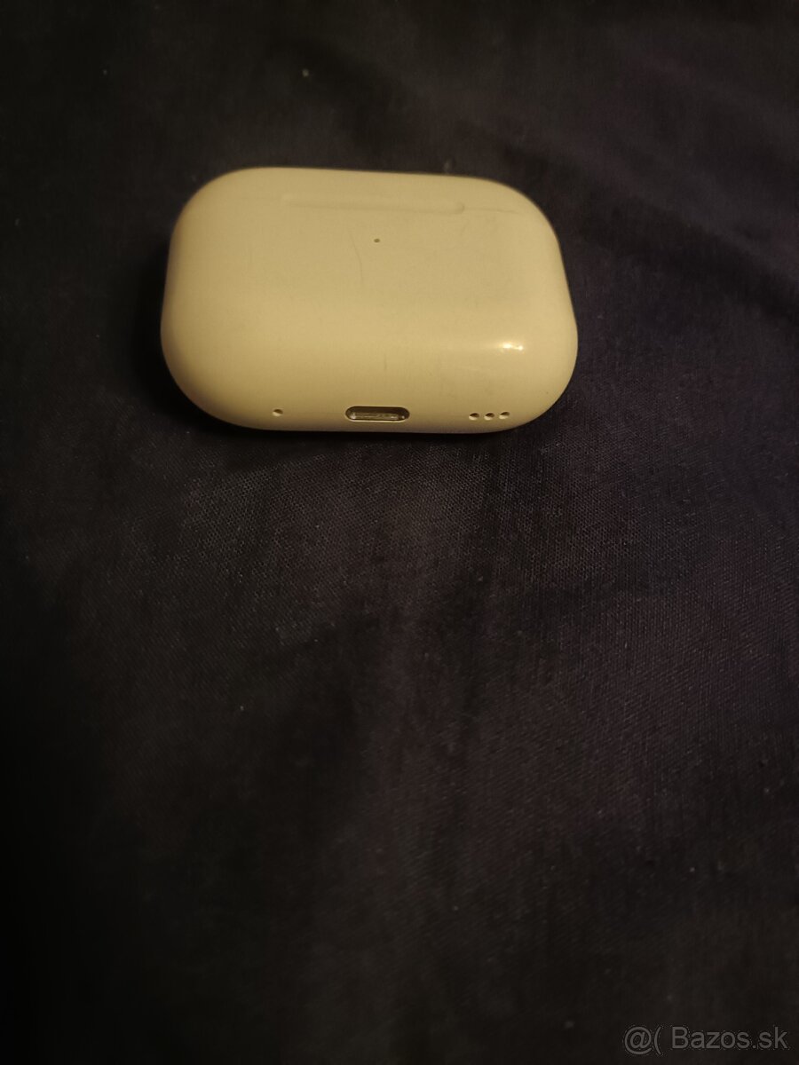 Apple Airpods Pro 2.puzdro+pravé slúchadlo