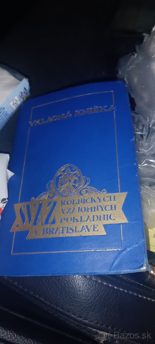 Predám starú vkladnú knižku + staré listiny a dokunety