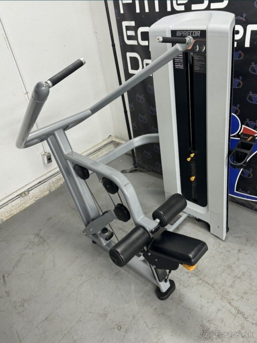 Precor Lat pulldown