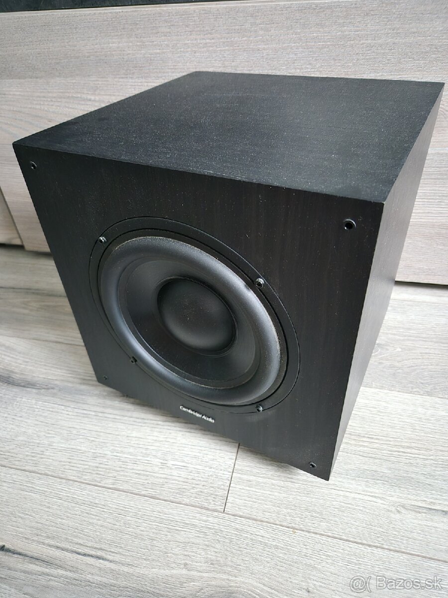 Aktívny subwoofer Cambridge Audio SX 120